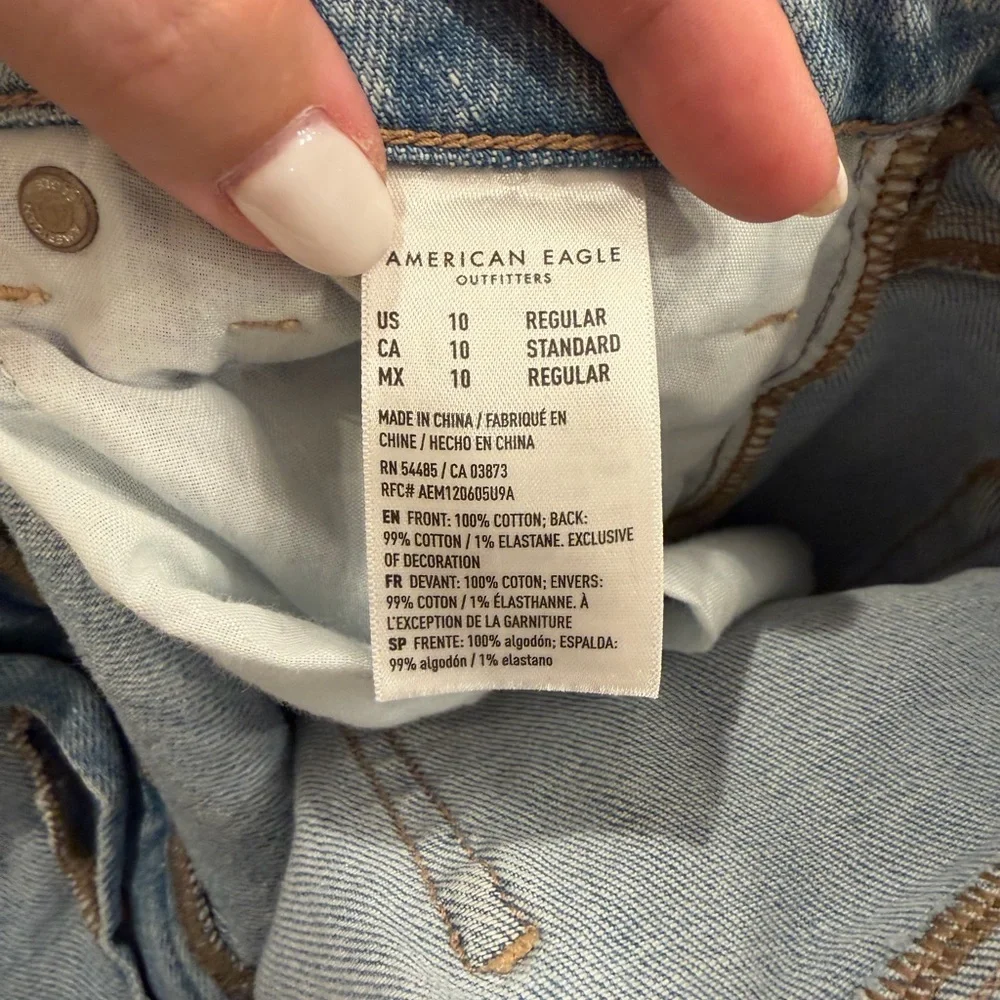 American Eagle Women’s Size 10 Jeans - Picture 5 of 5